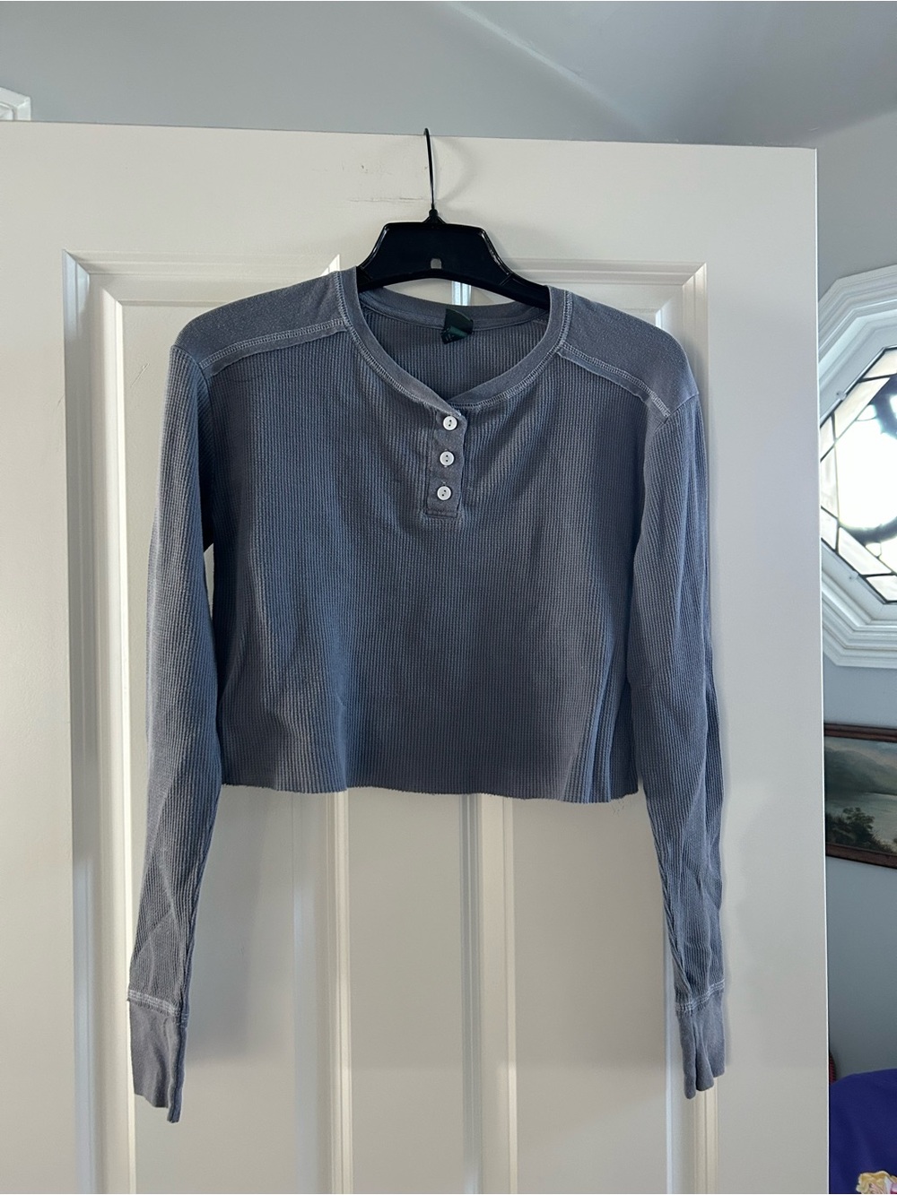 💝wild fable Cropped Long-Sleeve Henley in Slate Blue